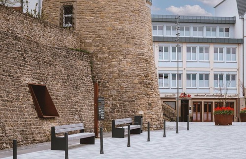 Bitburg House | Four-bed room LouM - Hotel Louis Müller