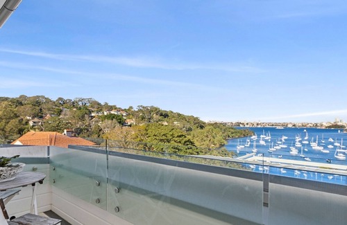 Mosman House | Four bedroom harbour front home in Mosman!
