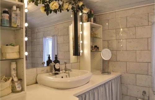 Hornbaek House | Four-Bedroom Holiday Home In Hornbak