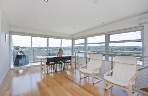 Anglesea Apartment | Four Kings 3