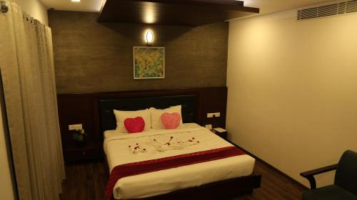 Palakkad Hotel | Four N Square Residency