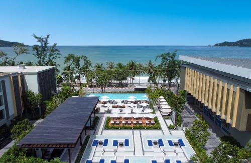 Patong Hotel | Four Points by Sheraton Phuket Patong Beach Resort
