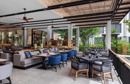 Patong Hotel | Four Points by Sheraton Phuket Patong Beach Resort