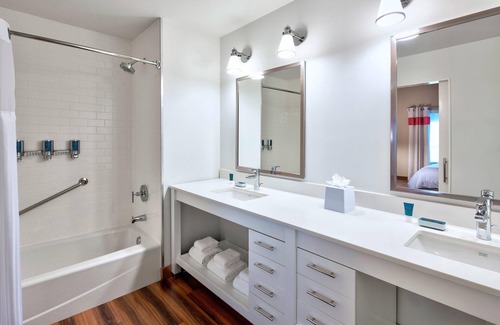 Coppell Hotel | Four Points By Sheraton Dallas Fort Worth Airport North