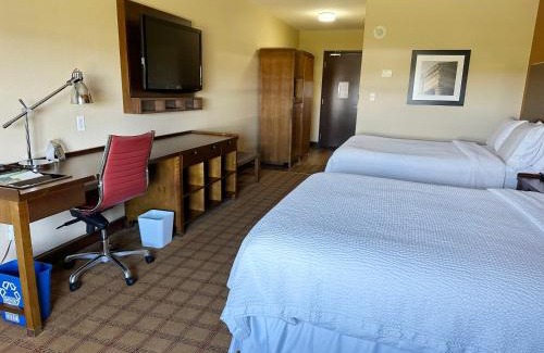 Southeast Edmonton Hotel | Four Points by Sheraton Edmonton Gateway