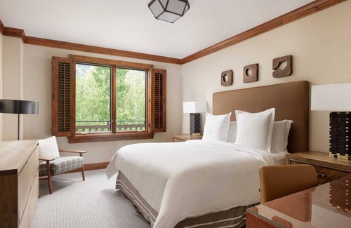 Teton Village Resort | Four Seasons Jackson Hole 3BR/3Bath Resort Residence August 13-19