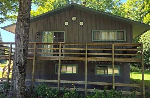 Michigamme House | Four Seasons Lake House Between Marquette and Houghton: Paradise on Petticoat!