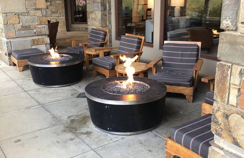 Teton Village Condo | Four Seasons Residence. 2 Bed/2.5 Bath. nAvailable Mid June and July, 2025!
