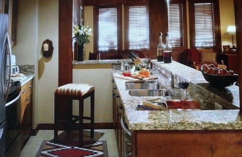 Teton Village Resort | Four Seasons Resort Jackson Hole - Fully Renovated 3 bd/3 ba Luxury Residence