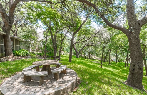 Canyon Lake House | Fox Den River House - GUADALUPE RIVER ACCESS & VIEW