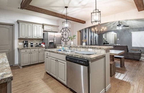 Lubbock House | Fox Ridge Oasis - 3BR 1BA - South Lubbock