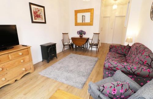 Thornton-Cleveleys House | Foxes Den