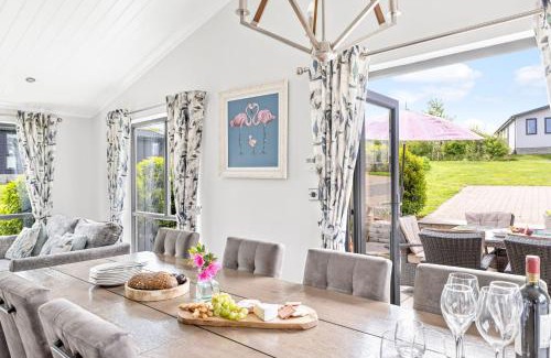 Lifton House | Foxglove Lodge, 31 Roadford Lake Lodges