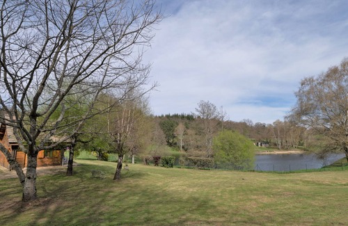 Camps-Saint-Mathurin-Leobazel House | Cottage du Lac by Interhome