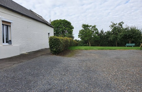 Flavigny-le-Grand-et-Beaurain House | Douce Campagne