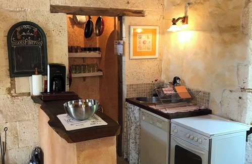 La Rochebeaucourt-et-Argentine House | La Lisière: Charming stone house with garden