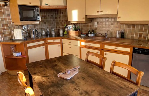 Saint-Geniez-d'Olt Apartment | Cozy apartment with magnificent view