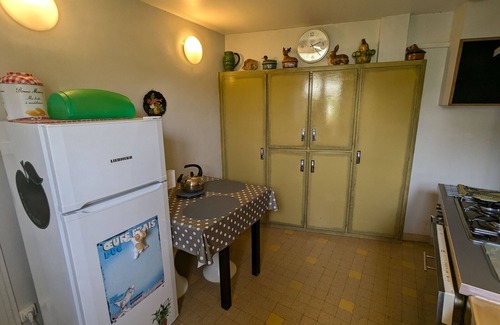 Yevre-le-Chatel Cottage | 18th Century House with Private Garden - Yèvre le Châtel
