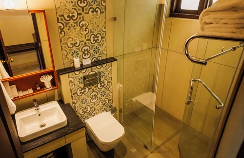 Paravur Resort | Fragrant Nature Backwater Resort & Ayurveda Spa