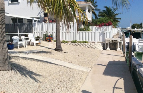 Key Colony Beach House | Fran's Place on the Water - Oct 11-18 2025 Available