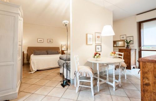 Quartiere di Porta Crucifera Bed & Breakfast | Francesco Redi Camere
