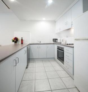 Adelaide Central Business District Apartment | Franklin Apartments