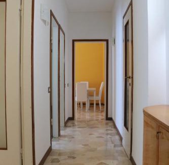 Giambellino Apartment | Frattini Comfy family Home - 4 People