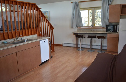 Kenai House | Free Alaskan treats and breakfast items in equipped kitchenette with DW/MW/F