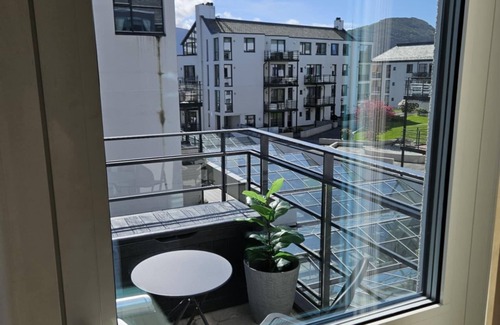 Alesund Apartment | Free Parking Space, Balcony, Prime Location
