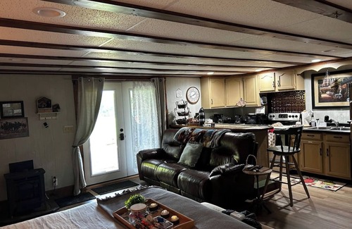 Hadley Other | Freedom Farm country getaway!