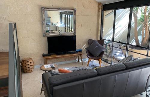 Fremantle Villa | Fremantle Accommodation Villas Wray Ave