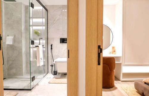 Palm Jumeirah Apartment | Fresh 3BR Apartment in 5-star Resort