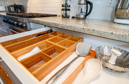 Dunbar House | Fresh & Enchanting Oasis in Central Vancouver