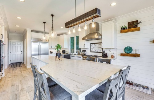 La Costa House | Freshly Updated Carlsbad Home 4 Mi to Beach!