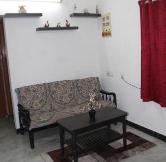 Chennai House | FriendlyStay at Madanandapuram