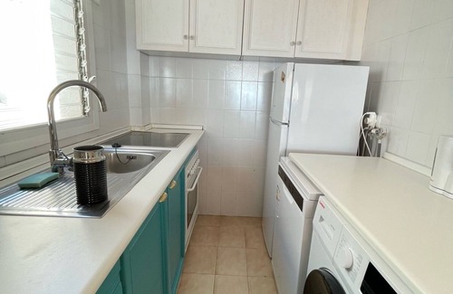 La Parata Apartment | Front line apartment with WiFi, UKTV , parking & spectacular seaviews.