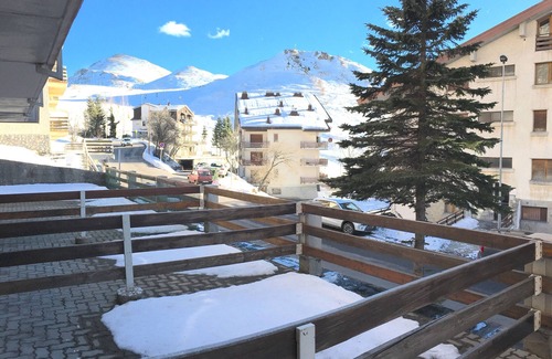 Prato Nevoso Ski Chalet | Front Ski with Private Heated Pool comfortable 5 beds over 2 floors