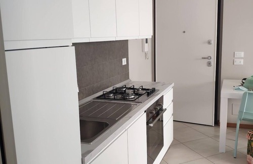 Roseto degli Abruzzi Apartment | Fronte Mare Moderno e ben Arredato