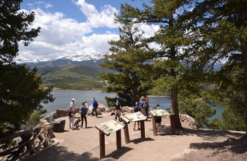 Mountain House Condo | Frostfire on the Beaver Ponds! Top Notch Unit, Walk To Slopes