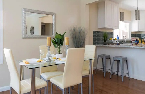 Glenview House | Fruitvale Gem Waiting for You