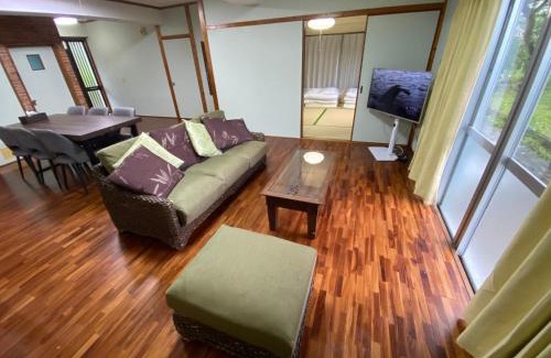 Nakama Villa | FTH sky 広い庭付きコンドミニアム ビーチ徒歩5分