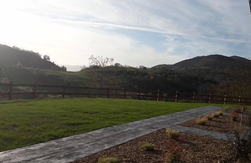 Soto de Cangas Cottage | Fuente El Güeyu apartments for 4 people