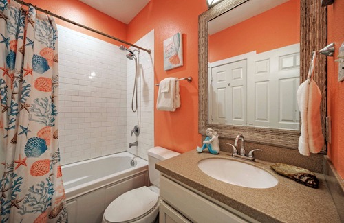 Port Aransas House | Full Costa Bahia | Pool, Pet-Friendly, Sleeps 100