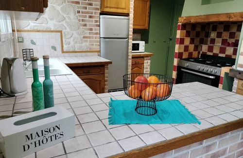 Gonneville-en-Auge House | FULL-FLOOR HOUSE, 5 MINUTES FROM THE SEA 16 people, 3-star tourism label.
