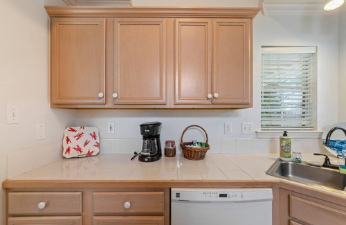 Lafayette House | Full Home on Sunstone with fast WiFi and easy access.