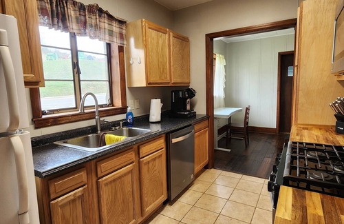 Buckhannon House | Full House