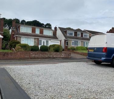 Exeter Apartment | Fully furnished apartment in Exeter