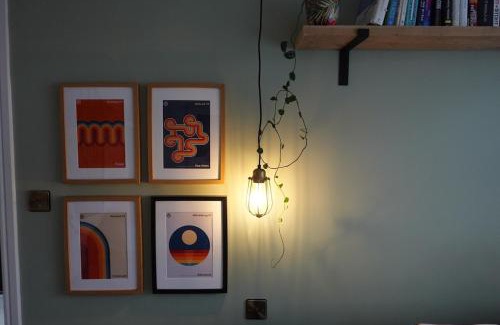 Exeter Apartment | Fully furnished apartment in Exeter