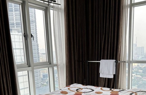 Bagong Pag-asa Condo | Fully Furnished Condo unit near shopping malls
