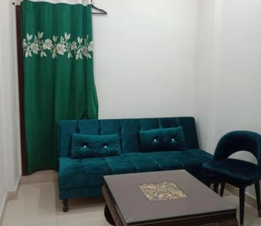 D.H.A. Apartment | Fully Furnished Studio Apartment Bukhari Commercial
